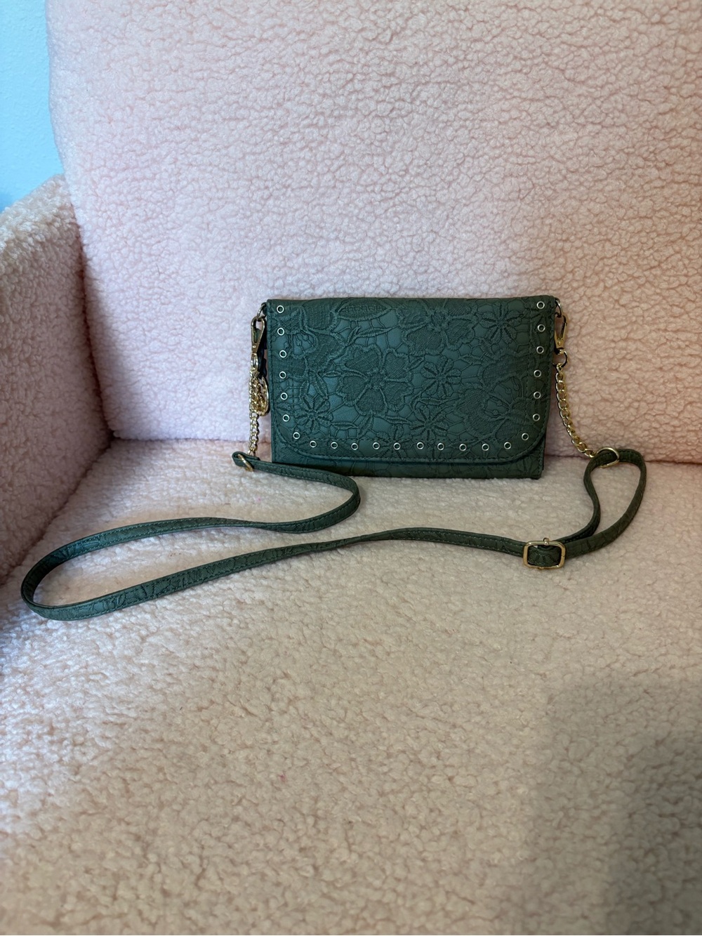 Jessica Simpson Dark Green Floral Crossbody with Chain Trim